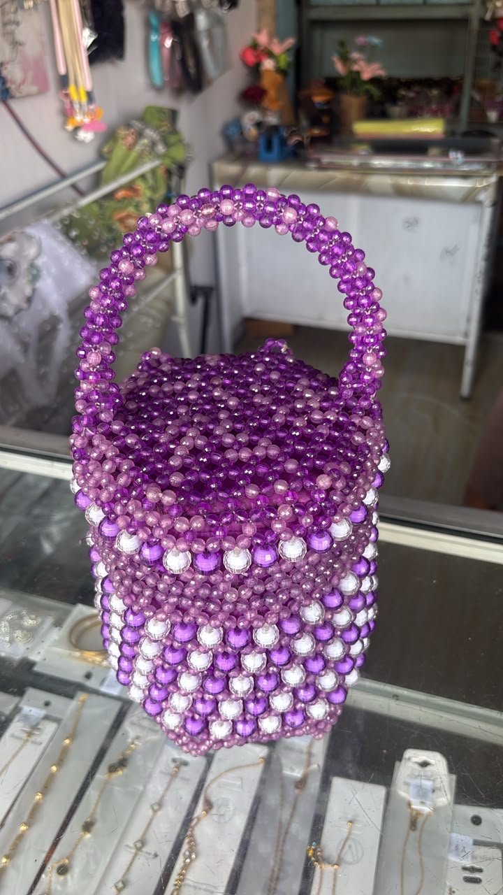 Tas Manik Bulat