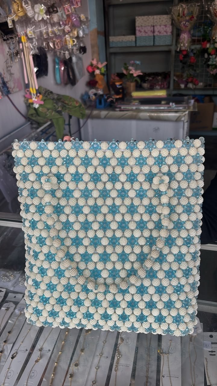 Tas Manik Biru