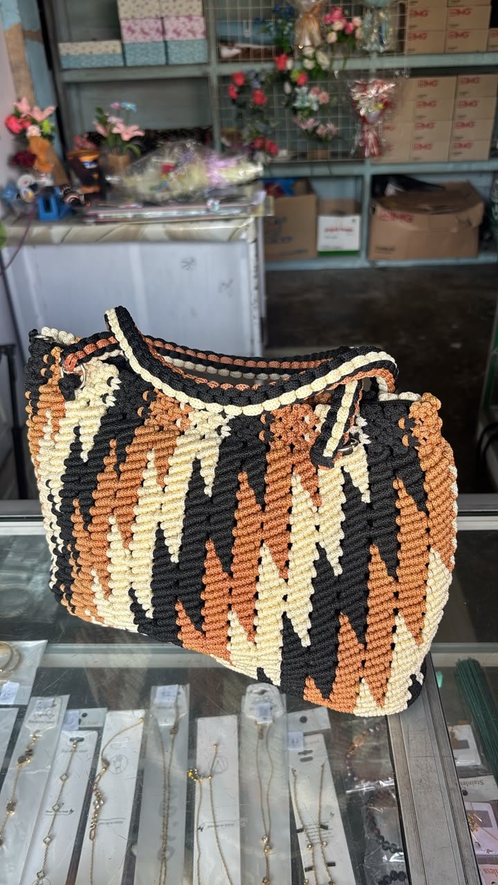 Tas Rajut Coklat