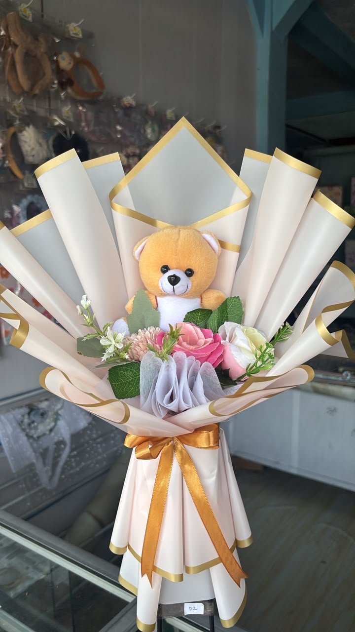 Bucket Boneka Besar
